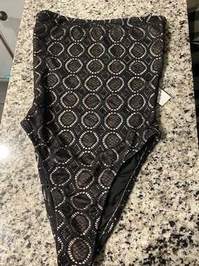Ris-K Swim Black Lace Overlay One-Piece Swimsuit Size S
